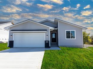 2143 26th Southwest Ave, Altoona, IA 50009