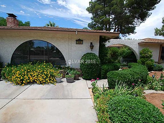 3rd image of 3886 Brighthill Ave
