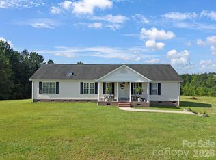 1915 Beach Ln, Heath Springs, SC 29058
