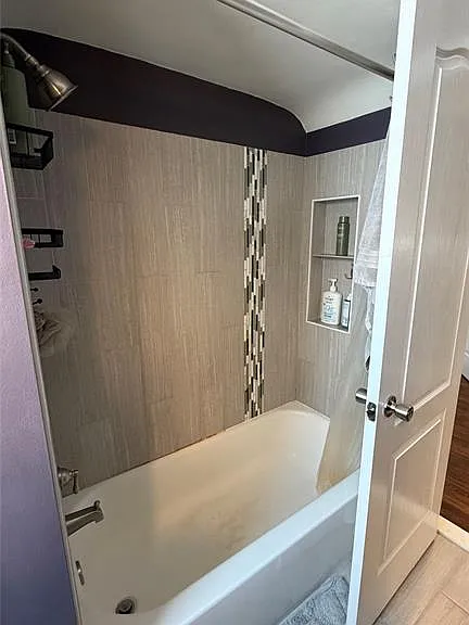 2990 Oakshire Ave — Photo 10