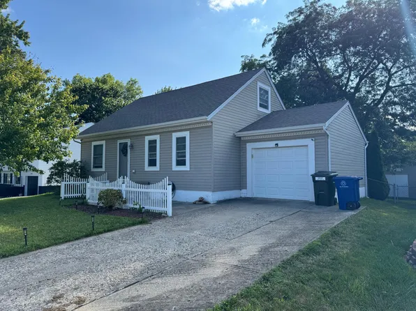 3937 Three Rivers Dr, Groveport, OH 43125
