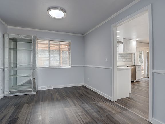 5th image of 8580 E Bellewood Pl