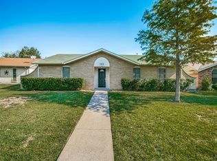 1513 Glouchester Dr, Garland, TX