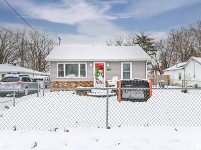 230 Stahl Ave, Washington, IL, 61571