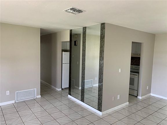 2nd image of 515 Pennview Ave