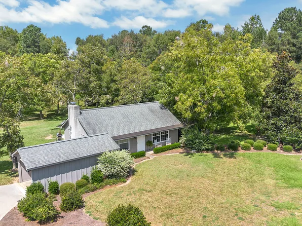 1448 E Indian Hill Rd, Tennille, GA 31089