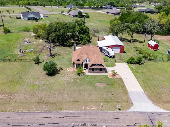 4437 Conquistador Cir, Bryan, TX 77807