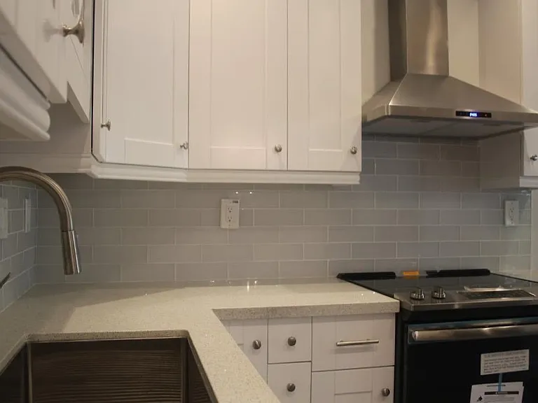 504 Aragon Ave — Photo 11