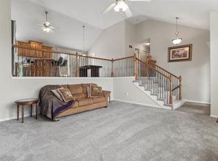 691 S Sumac St, Gardner, KS 66030