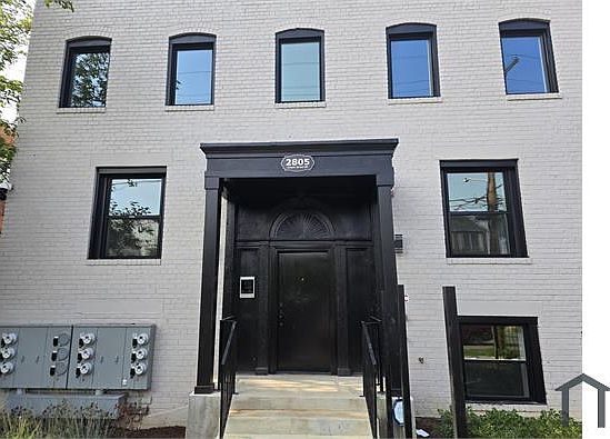 2nd image of 2805 Jasper St SE #103