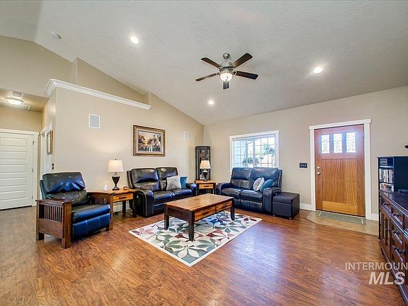 4th image of 2592 N Marburg Ave
