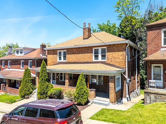 2nd image of 2732 Shiras Ave