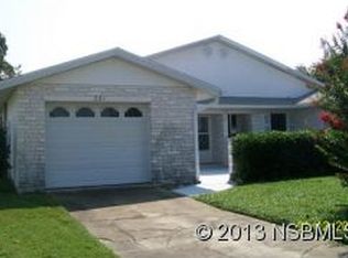 321 Paradise Ln, Edgewater, FL 32132