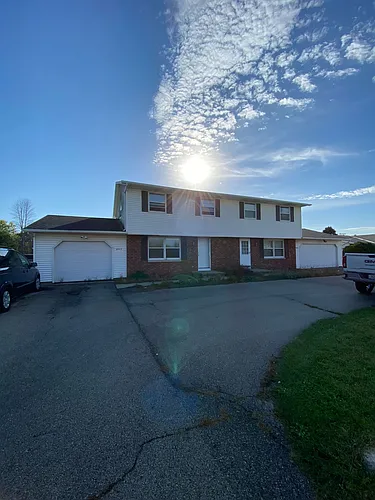 2747-2749 Packerland Dr Photo 1
