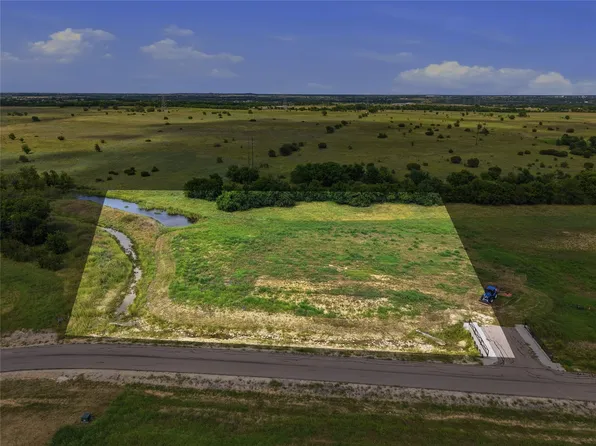 6040 Cates Ranch Dr, Godley, TX 76044
