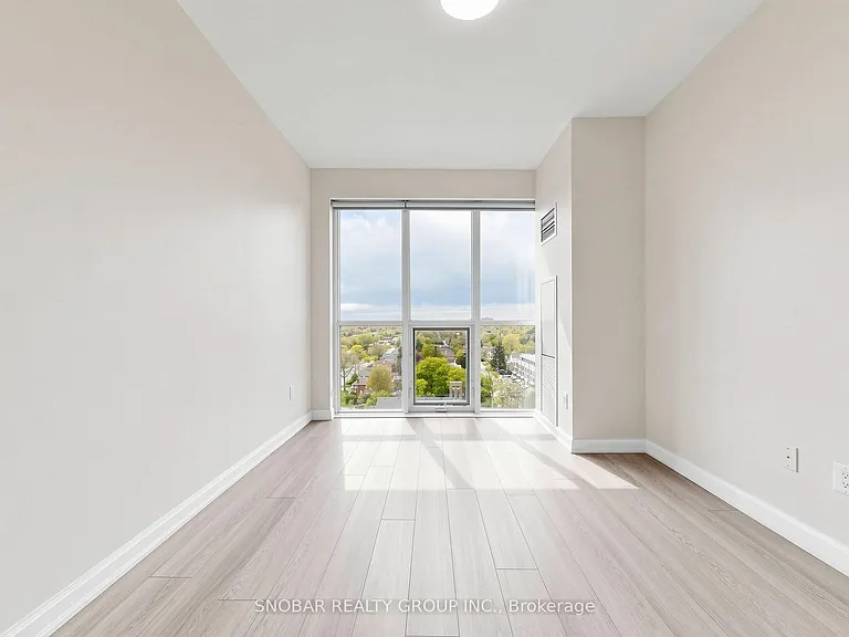 11 Bogert Ave #1106 — Photo 31