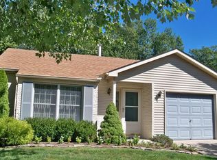 1558 Snowberry Ct, Toms River, NJ 08755