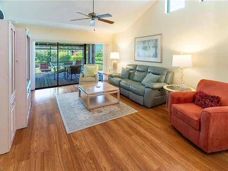522 Beachwalk Cir — Photo 9