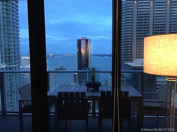 2nd image of 1010 Brickell Ave Unit 2803