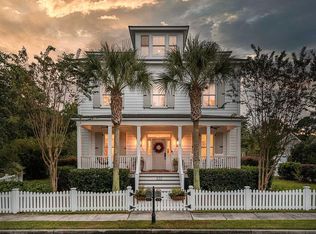 532 Country Place Rd, Mount Pleasant, SC 29464