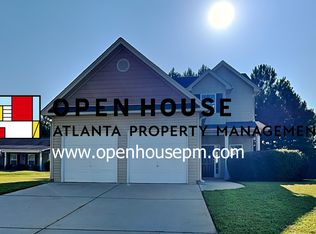 116 Rockefeller Ln, Dallas, GA 30157