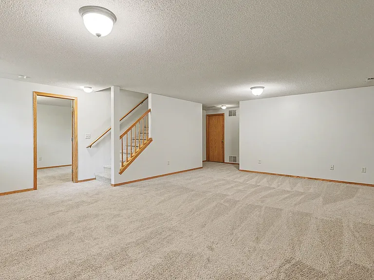 2316 N Shefford Cir — Photo 27