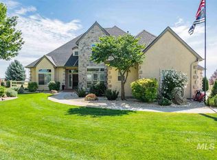 25480 W Deep Canyon Dr, Star, ID 83669