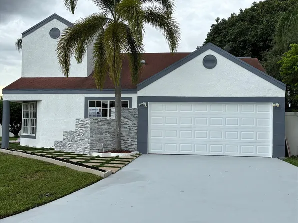 23221 Bentley Place, Boca Raton, FL 33433