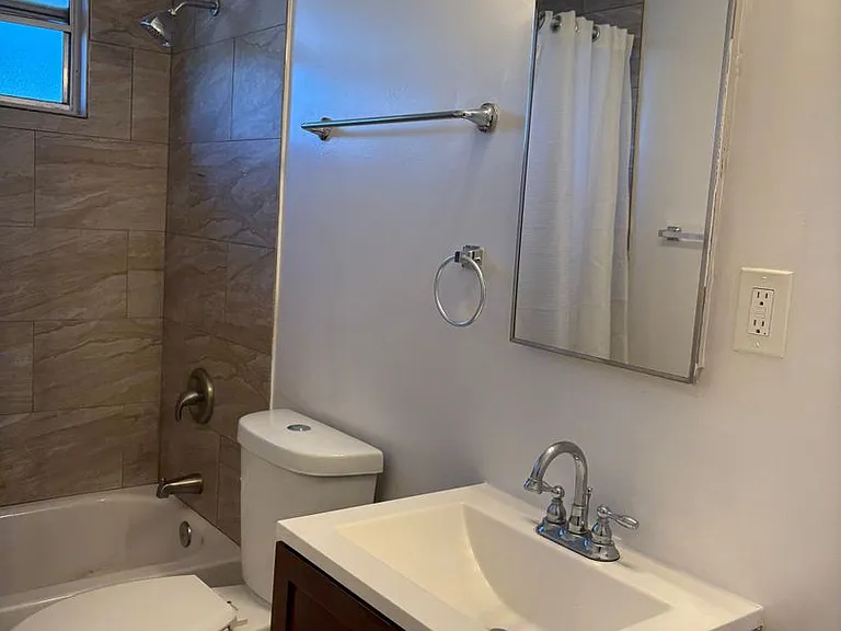 Baldwin Hills Residences — Photo 8