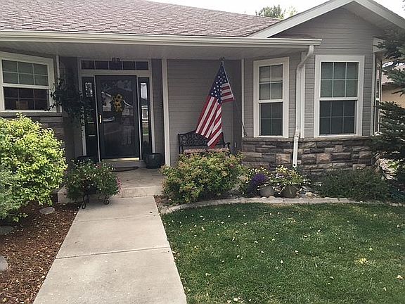 Front Entry, outside