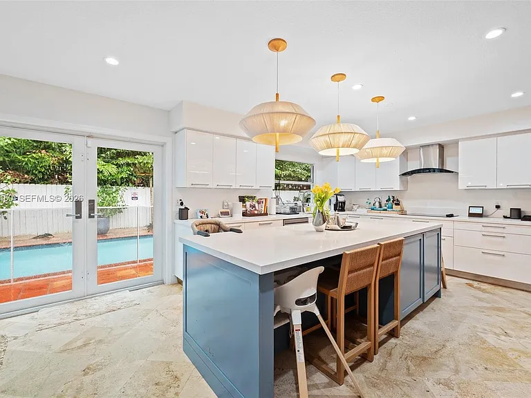 200 W Mashta Dr — Photo 6