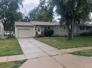 3342 Pedersen Dr, Omaha, NE 68144