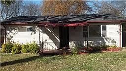 2nd image of 1720 Pecan St