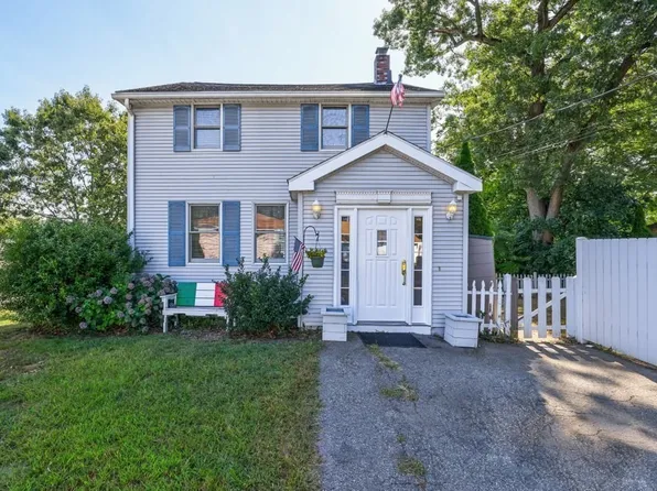 5 Bay View Dr, Shrewsbury, MA 01545