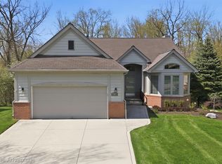 47796 Arbor Trl, Northville, MI 48168