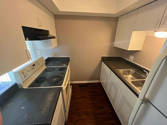 4th image of 3484 Nutcreek Ct