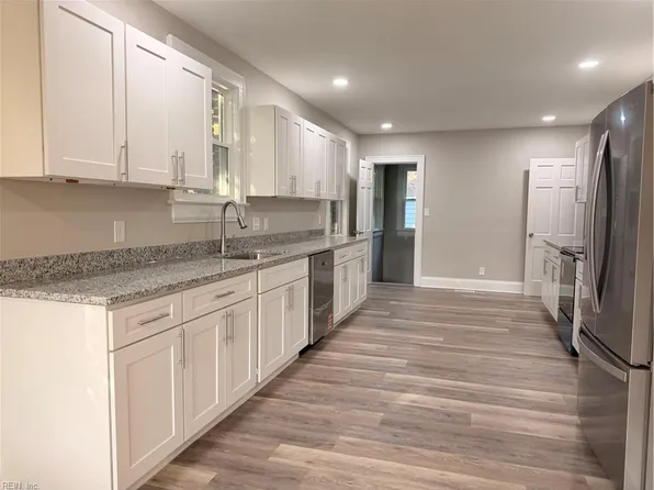 411 Shenandoah St, Portsmouth, VA 23707