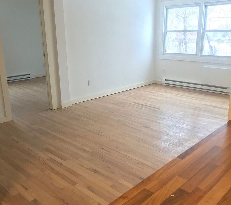 1st image of 25 Springside Ave #3D
