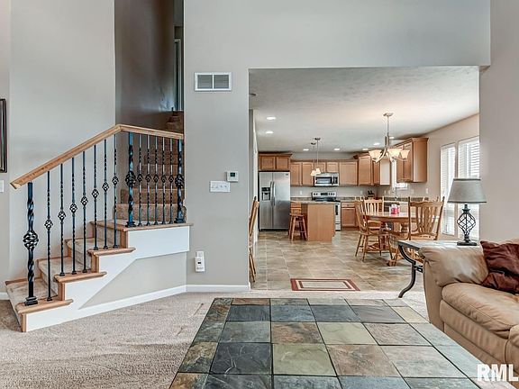 5th image of 1805 Prairie Vista Dr