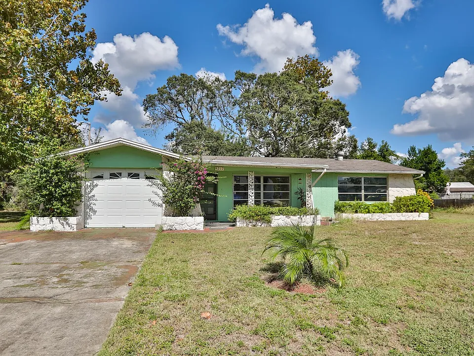 9217 Martini Dr