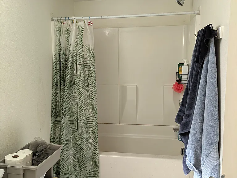 7081 N University Ave — Photo 11