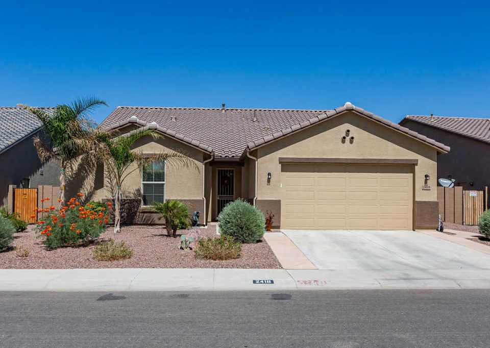 1st image of 2418 W Arroyo Way