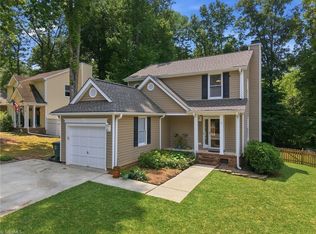 5 Thames Ct, Greensboro, NC 27455