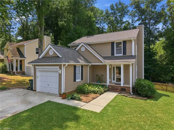 5 Thames Ct, Greensboro, NC 27455