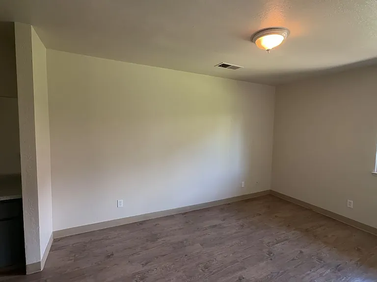 2348 W Pinedale Ave #2 — Photo 5