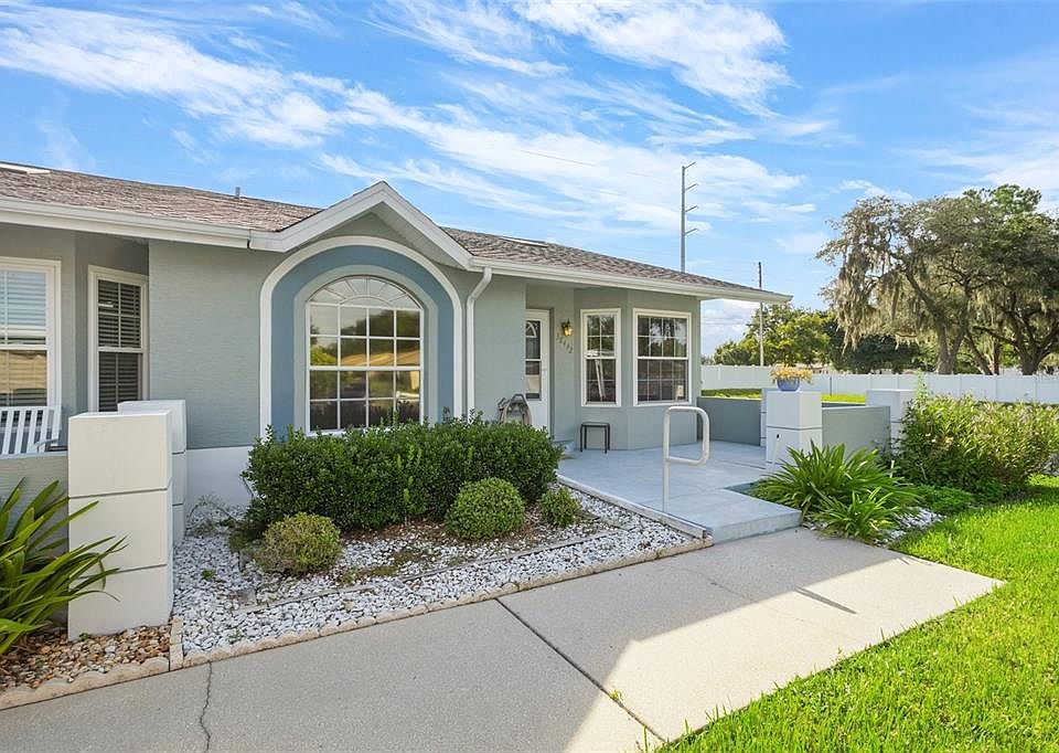 1st image of 38442 COTTONWOOD PLACE