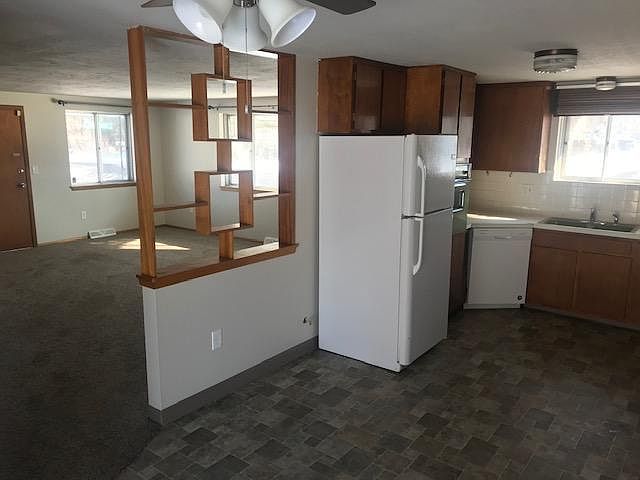 2nd image of 1001 Hersinger Ct