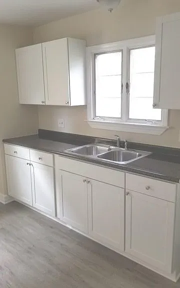 2216 Ontario Ave — Photo 12