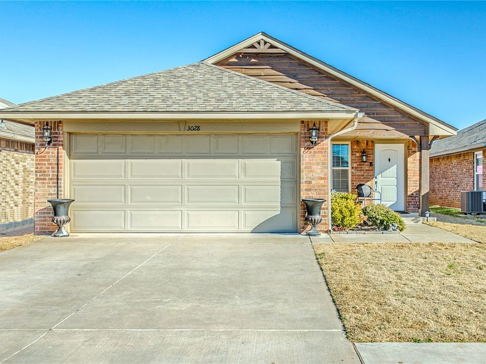 3028 Sahoma Trl Yukon OK 73099 Zillow