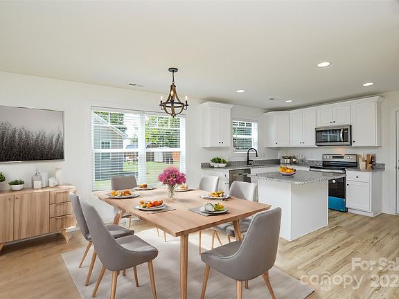 5th image of 1045 Appledown Ct